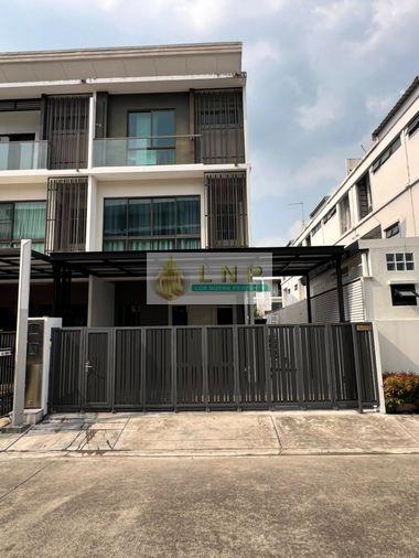 รูป 🏠 ให้เช่าบ้าน : THE LANDMARK EKAMAI-RAMINDRA (เดอะ แลนด์มาร์ค เอกมัย รามอินทรา) รหัสทรัพย์ | 📌 LNP-H773 - รูปที่ 13/30