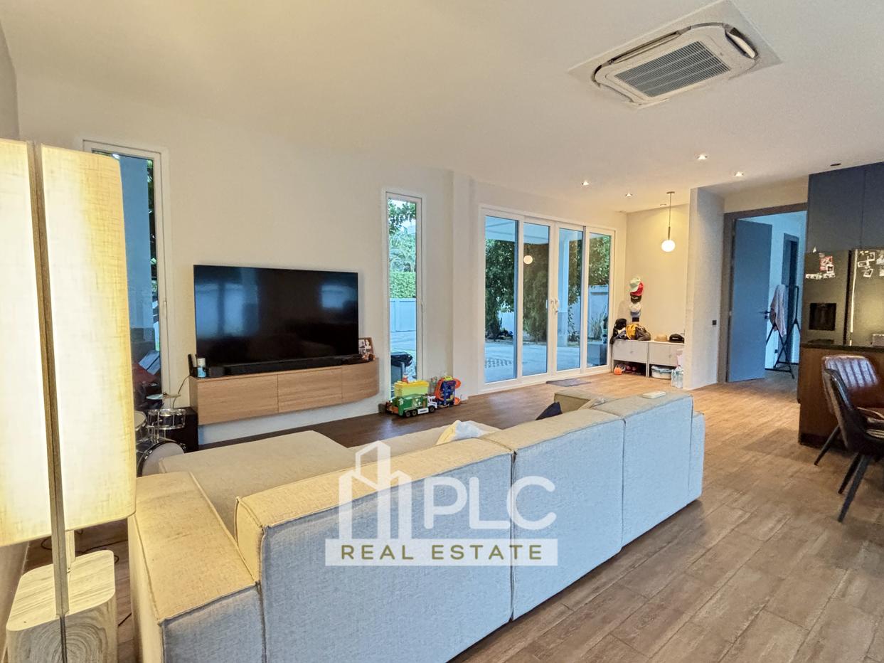 รูป 4 Bedroom Pool View Villa for sale in Bang Saray - รูปที่ 9/24
