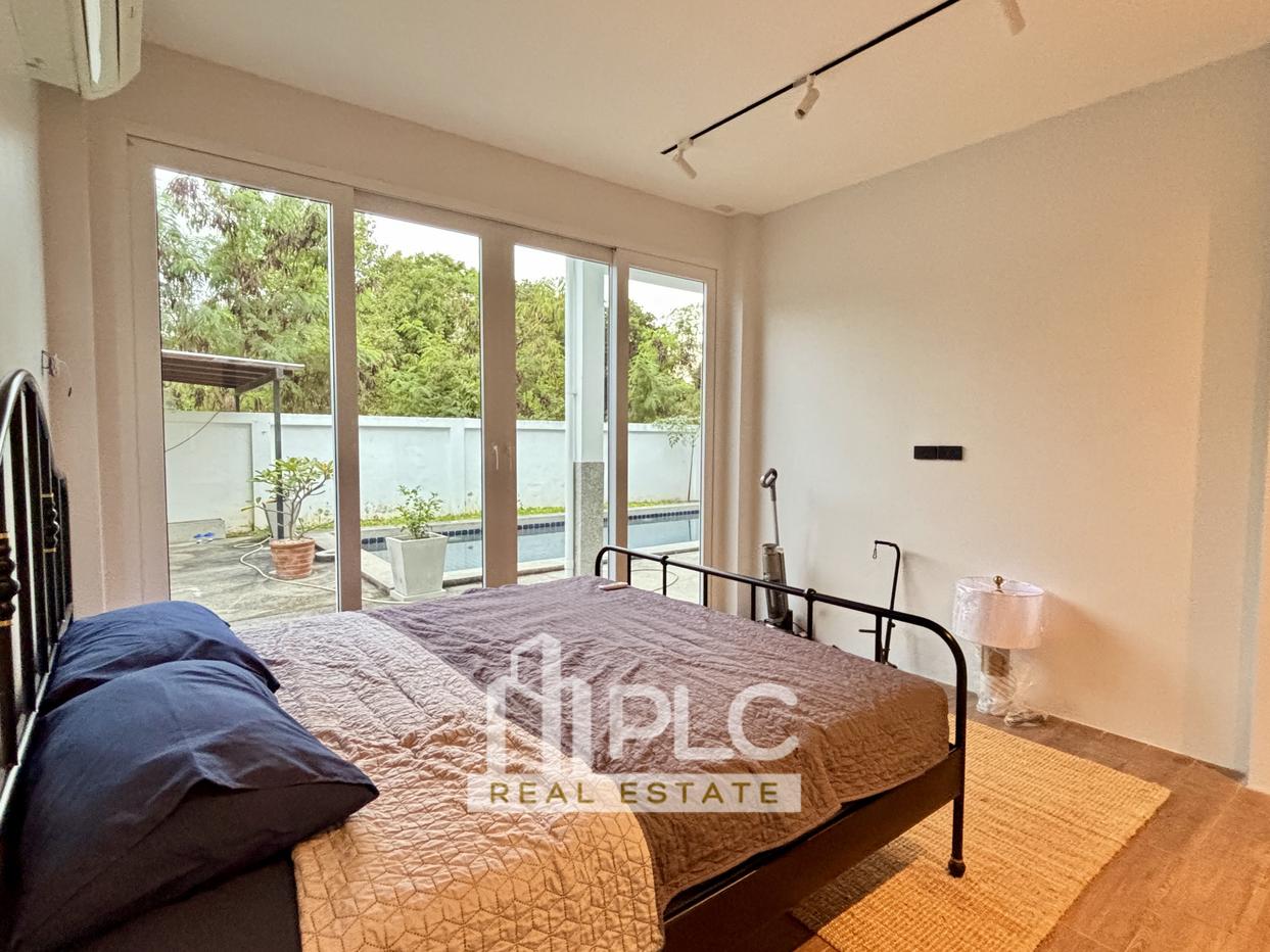 รูป 4 Bedroom Pool View Villa for sale in Bang Saray - รูปที่ 18/24