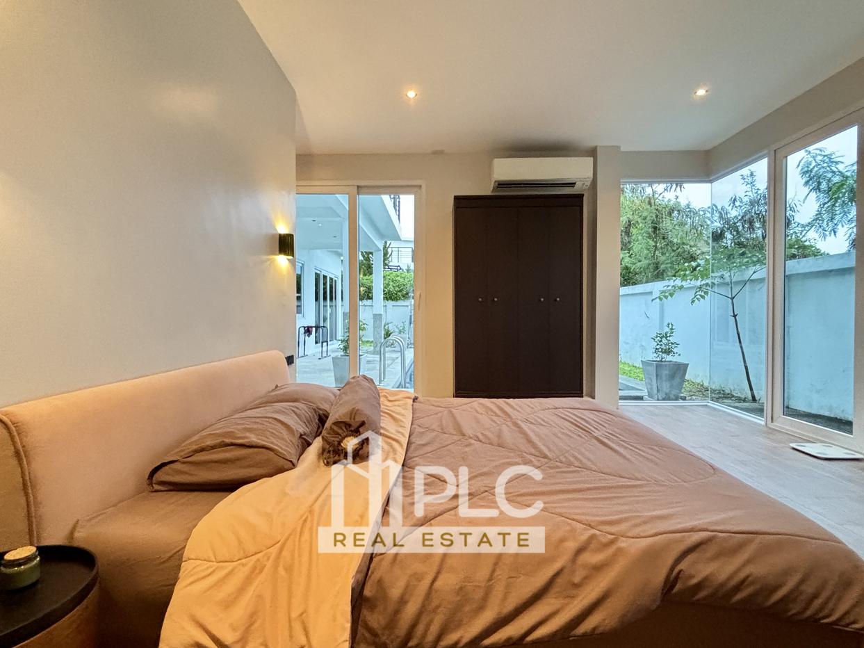 รูป 4 Bedroom Pool View Villa for sale in Bang Saray - รูปที่ 20/24