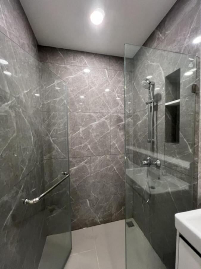 picture 🎈#PO2601_129🎈💥Urgent💥 Available February 4th, 2026. Click quickly before it's gone‼️ For Rent1️⃣8️⃣k.🔥🔥 Massarine Ratchayothin Condo - 8/19