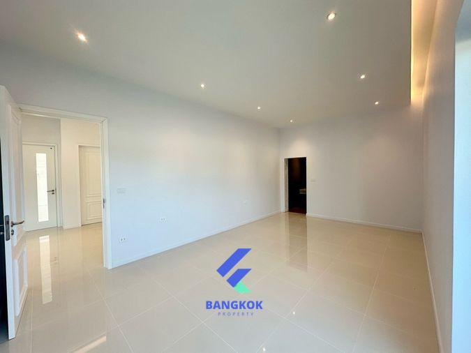 picture 🏡 Modern Pool Villa – Move-in Ready 📍 Near Black Mountain, Hua Hin - 10/19