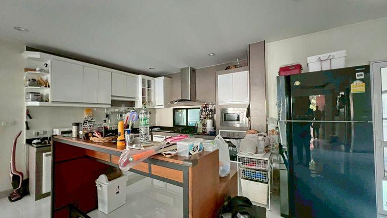 รูป บ้านเช่า พร้อมเฟอร์นิเจอร์ สุขุมวิท ลาซาล - รูปที่ 2/8