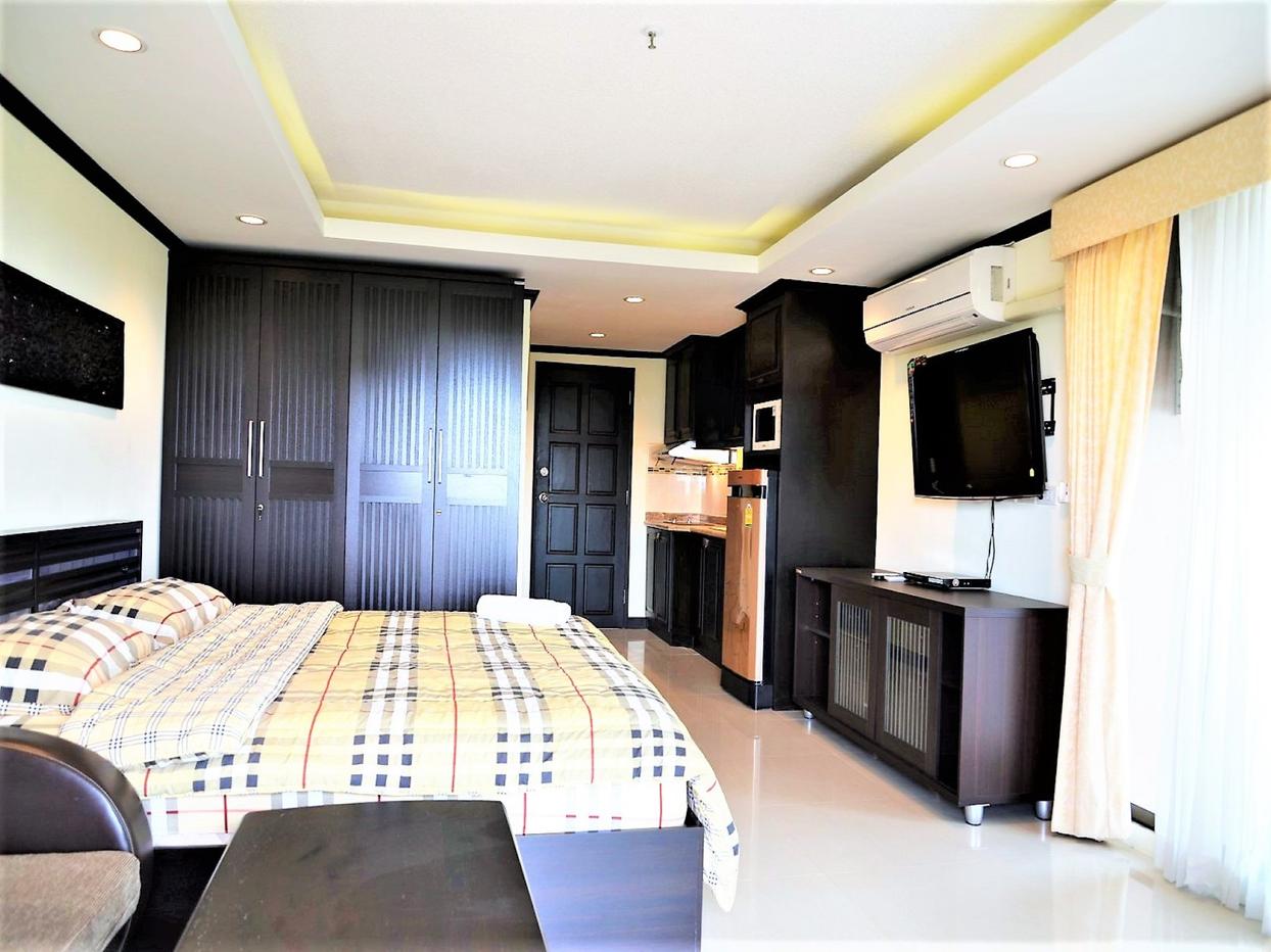 picture Angket Condominium studio for rent in Jomtien Pattaya - 2/10