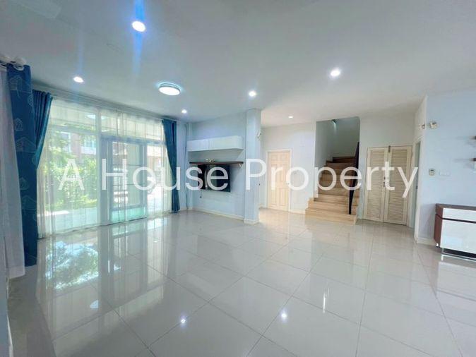 picture Resale detached house in Country Home Lake and Park project, Assumption - Sriracha, Chonburi. - 10/20