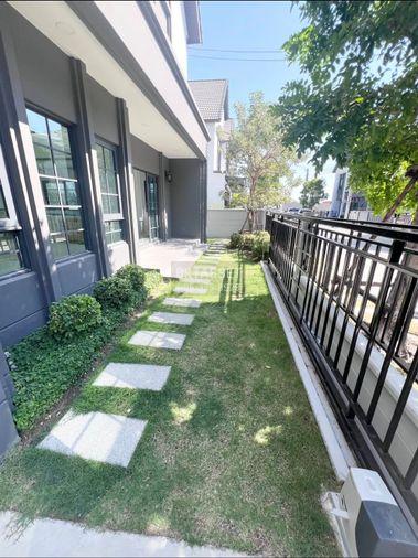 picture For Rent - Centro Bangna , Luxury House 4 bedrooms 5 bathrooms - 34/35
