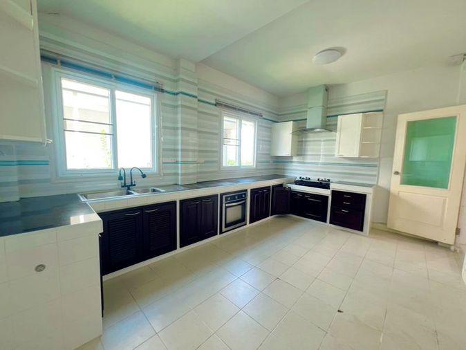 picture Resale detached house in Country Home Lake and Park project, Assumption - Sriracha, Chonburi. - 12/20