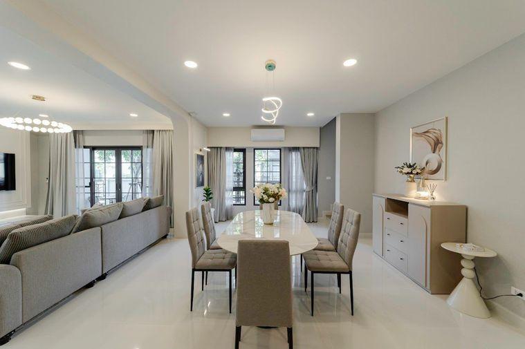 picture For Rent - Centro Bangna , Luxury House 4 bedrooms 5 bathrooms - 9/37