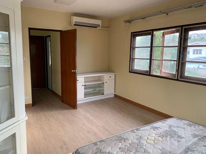 รูป ให้เช่าบ้านเดี่ยว หลังใหญ่ รามอินทรา 77 ใกล้รถไฟฟ้า สถานี กม.9 - รูปที่ 10/11