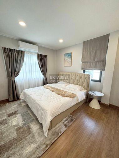 picture For Rent - Centro Bangna , Luxury House 4 bedrooms 5 bathrooms - 16/35