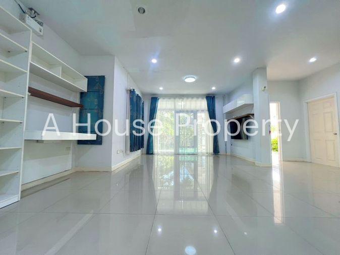 picture Resale detached house in Country Home Lake and Park project, Assumption - Sriracha, Chonburi. - 5/20