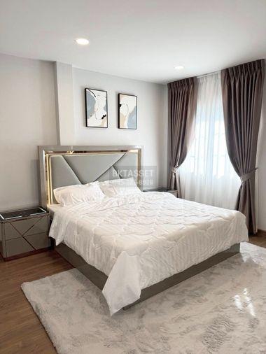 picture For Rent - Centro Bangna , Luxury House 4 bedrooms 5 bathrooms - 32/35