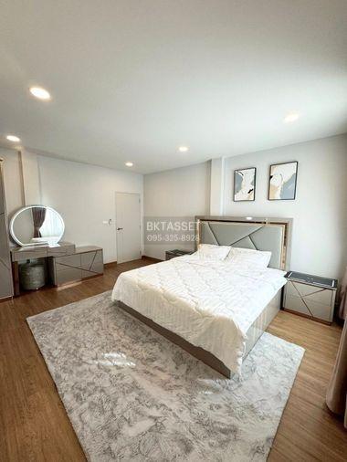 picture For Rent - Centro Bangna , Luxury House 4 bedrooms 5 bathrooms - 21/35