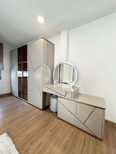 picture For Rent - Centro Bangna , Luxury House 4 bedrooms 5 bathrooms - 12/35