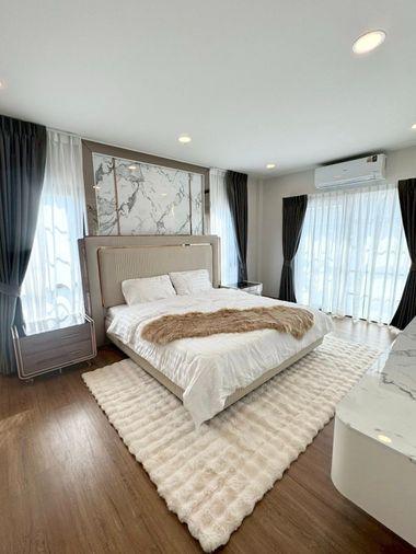 picture For Rent - Centro Bangna , Luxury House 4 bedrooms 5 bathrooms - 14/35