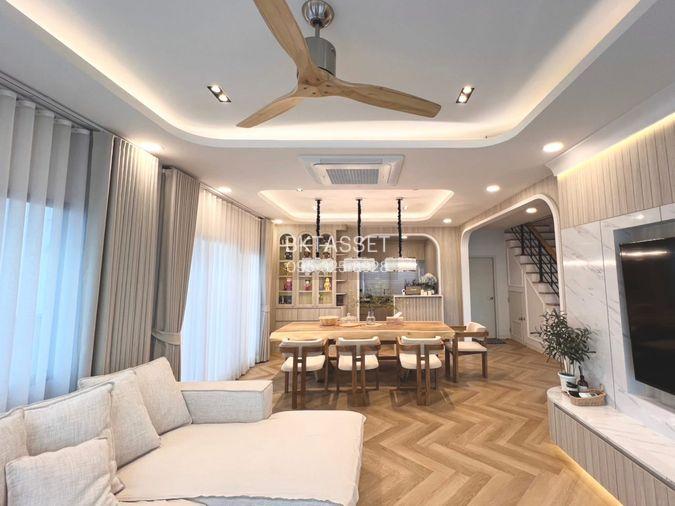 รูป ✅ ✅ Centro Bangna , Luxury House 5 ห้องนอน พร้อมเข้าอยู่ ติดต่อไลน์ @bktasset หรือโทร 095-325-8928 - รูปที่ 3/22