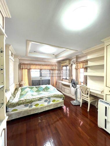 รูป Super Deal! ลดแรง จาก 8.3 ล้าน เหลือ 7.8 ล้าน "Perfect Place Ramkhamhaeng 164" 3 ห้องนอน 2 ห้องน้ำ ขนาด 76 ตร.ว พื้นที่ใช้สอย 215 ตร.ม - รูปที่ 14/17
