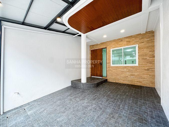 รูป ขายบ้านลาดพร้าว 84 แมนชั่น ใกล้ MRT ลาดพร้าว 71 (2 ห้องนอน 2 ห้องน้ำ) ขาย 3.59 ลบ. ▫️สนใจติดต่อLine : @sanhaproperty 📲095-6922871 - รูปที่ 2/24