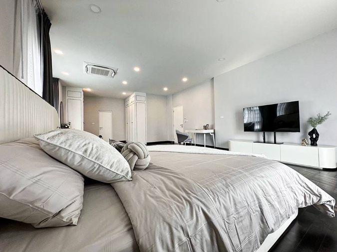 picture For Rent - The City Bangna 2 , Luxury House 5 bedrooms 5 bathrooms - 26/50