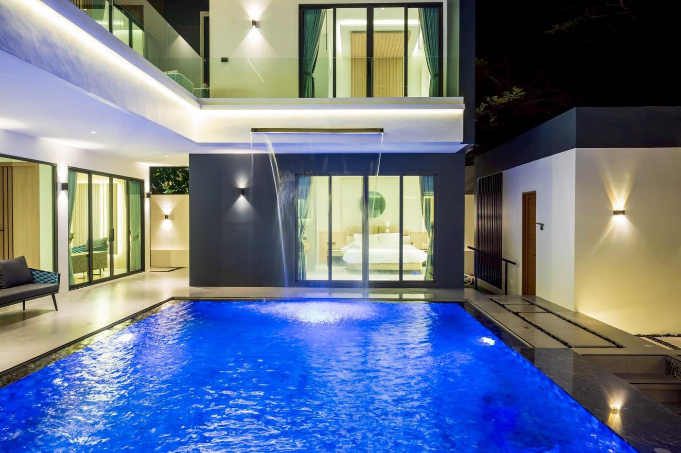 picture Ultra Luxury Newly Completed Villa for Rent in Na Jomtien - 19/20