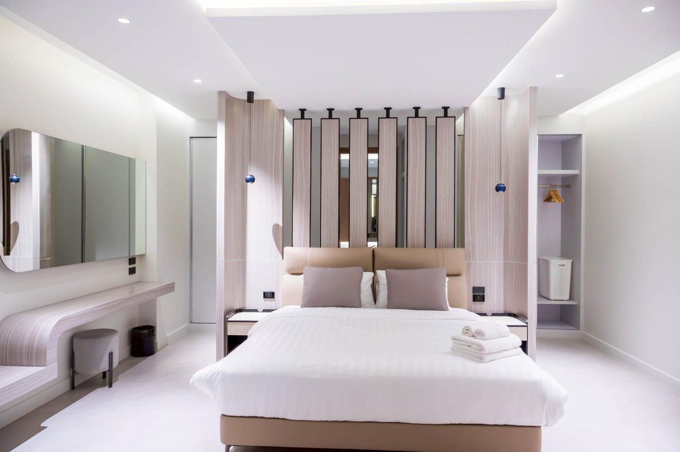 picture Ultra Luxury Newly Completed Villa for Rent in Na Jomtien - 15/20