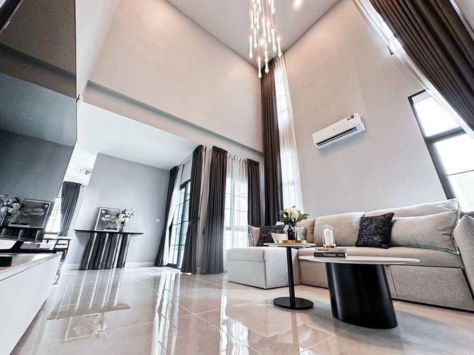 picture For Rent - The City Bangna 2 , Luxury House 5 bedrooms 5 bathrooms - 21/50