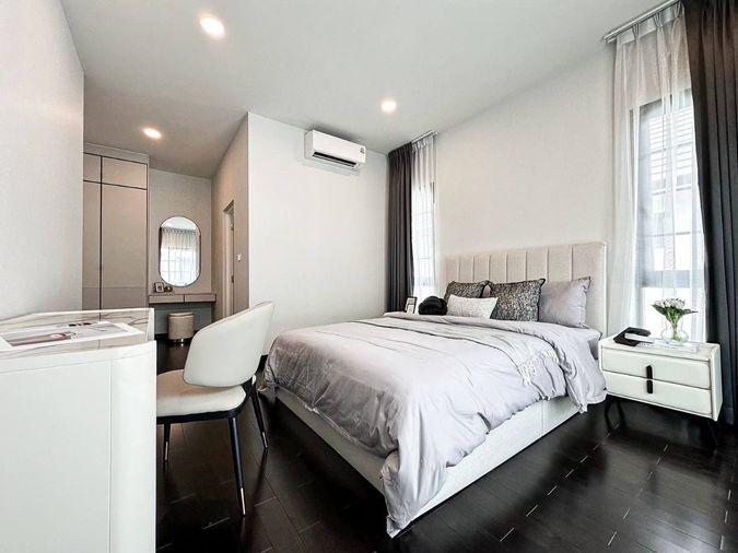 picture For Rent - The City Bangna 2 , Luxury House 5 bedrooms 5 bathrooms - 33/50