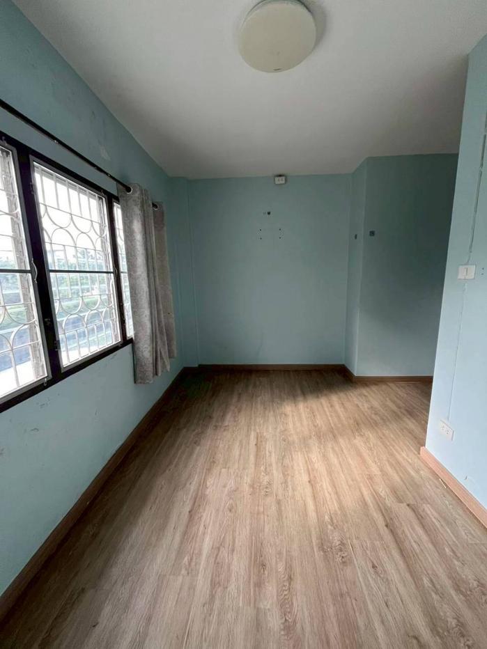 picture 🏡 Fully Renovated 3-Storey House for Rent — Ready to Move In! - 7/11