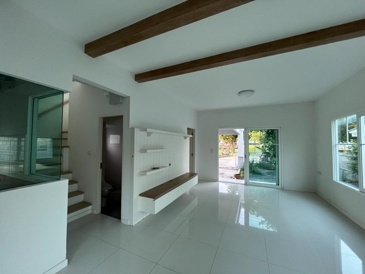 รูป บ้านเดี่ยว 2 ชั้น โครงการ วิลลาจจิโอ ปิ่นเกล้า-ศาลายา (หน้าสวน) ถนนอัจฉริยะพัฒนา 2 ต.ศาลากลาง อ.บางกรวย จ.นนทบุรี (ราคา 4,446,000 บาท ) - รูปที่ 36/48