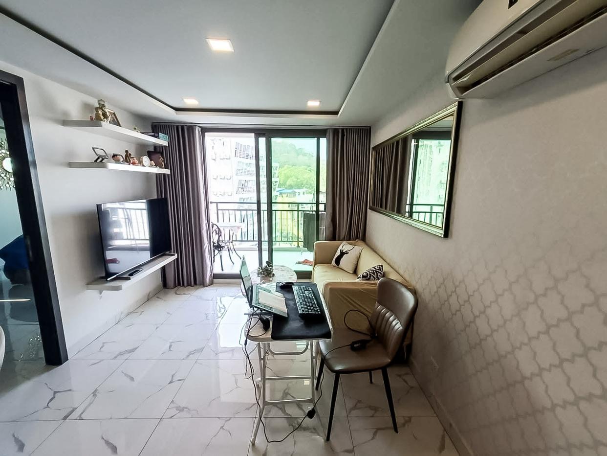 รูป Acadia Center Suites Condominium for Rent Pratumnak Hill - รูปที่ 1/12