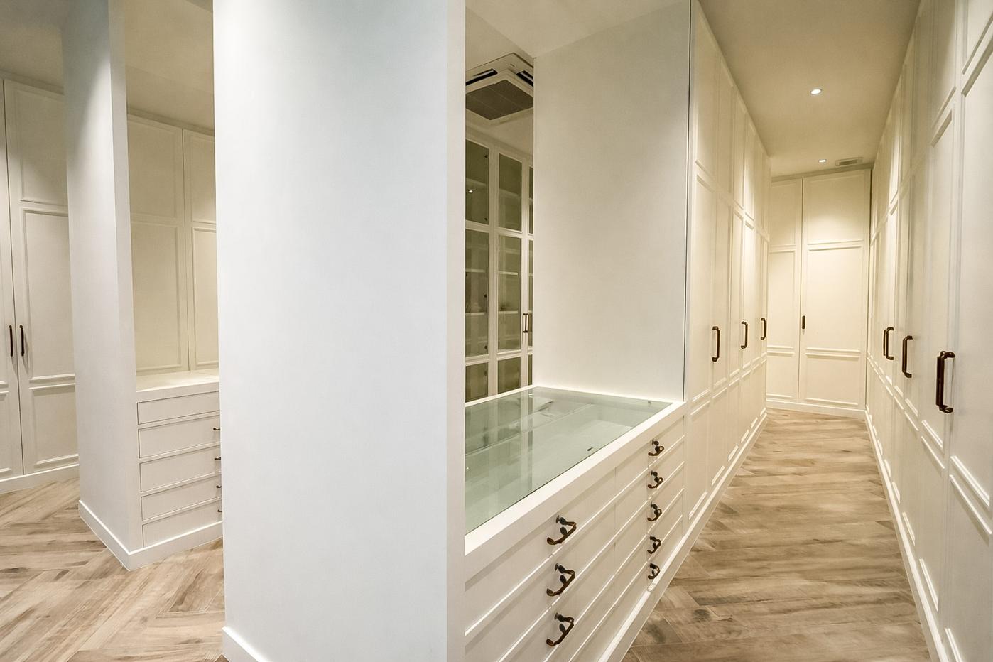 picture Luxury pool villa on 6 Rai Land in Mabprachan East Pattaya - 15/31