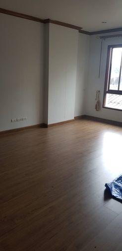 รูป ห้องใหญ่ แทบไม่เคยอยู่ ราคาดี อยู่ใจกลางเมือง ใกล้ MRT "Condo Baan Klangkrung Resort" 2 Bedrooms 1 Bathroom 62 Sq.m เพียง 3.5 ล้านเท่านั้น - รูปที่ 4/4