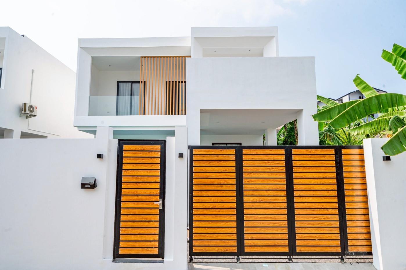 picture Pool View Villa for sale in Central Pattaya - 2/14