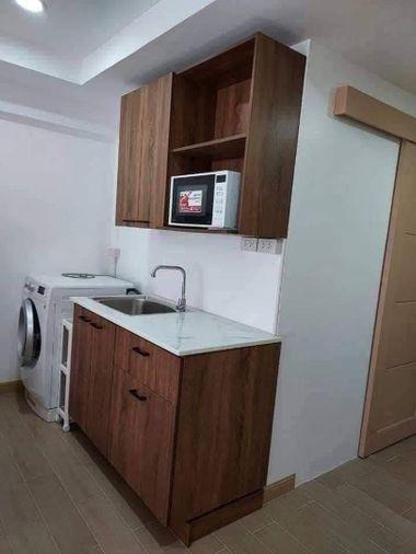 picture Affordable condo for rent at Sriracha Place. Beautiful unit, high floor, fully furnished and move in Ready - 5/10