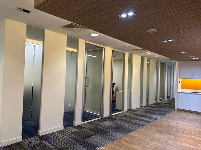 รูป [ให้เช่า] พื้นที่สำนักงานยกชั้น (Entire Floor) 1,533 ตร.ม. อาคารพหลโยธินเพลส (Phaholyothin Place) ทำเลศักยภาพ ใกล้ BTS อารีย์ - รูปที่ 10/21