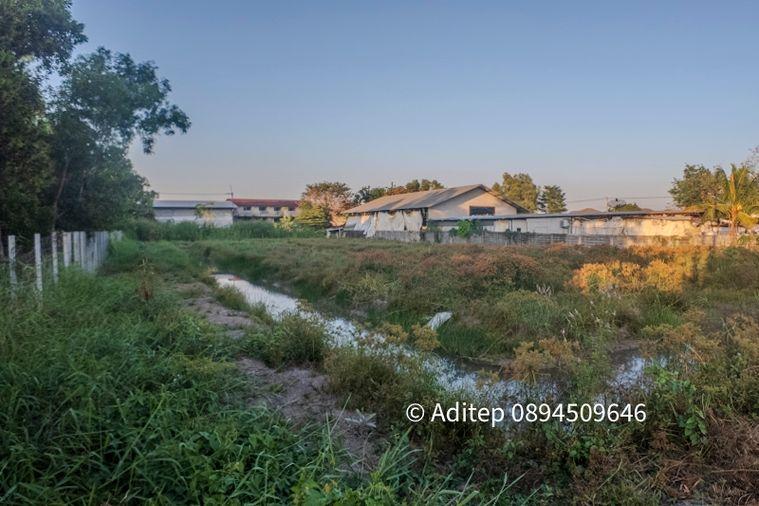 picture Land for sale, Soi Bongkot 59, Khlong Song, Pathum Thani, size 2 rai, on a concrete road, good location, suitable for developing into a warehouse - 16/18