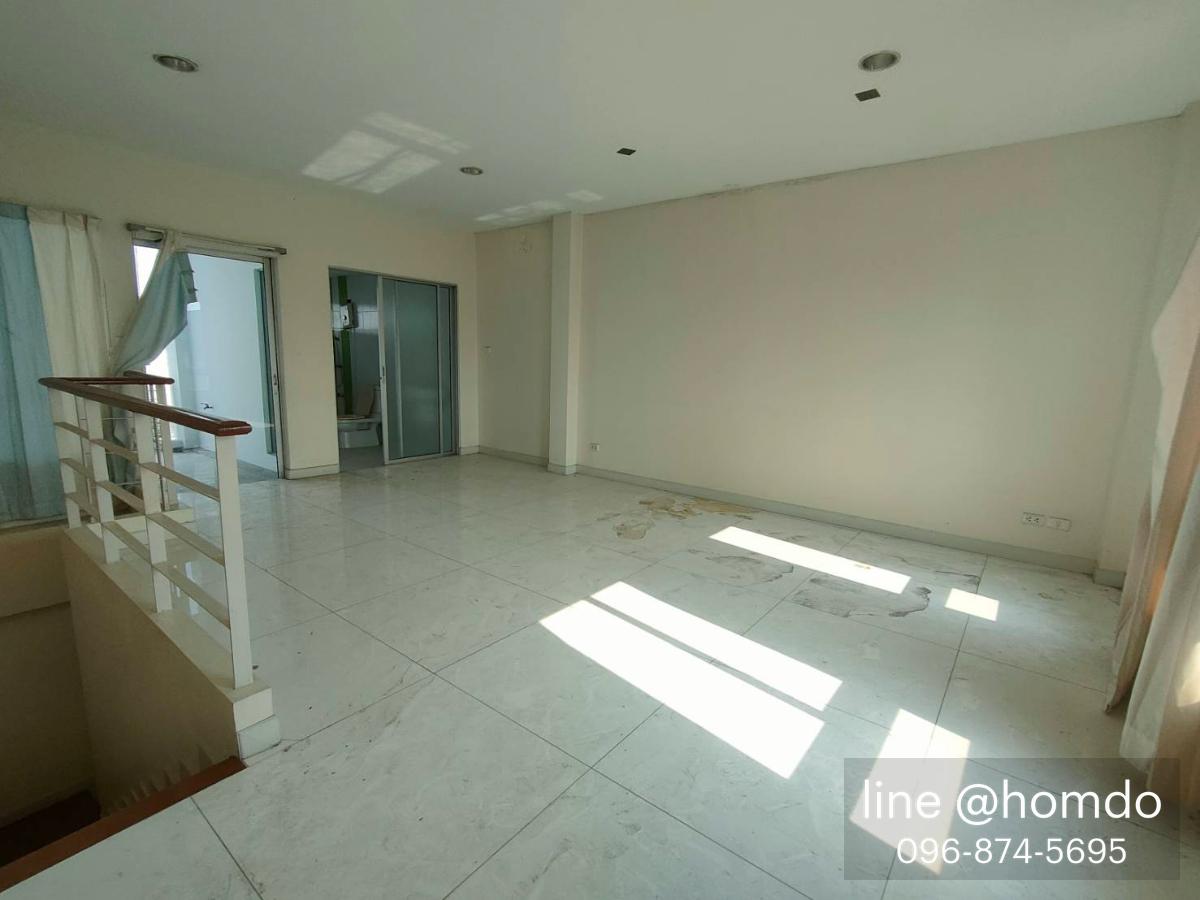 picture 🏡 Luxury Corner Townhome | River View | Fully Furnished Monaco Style - 18/21