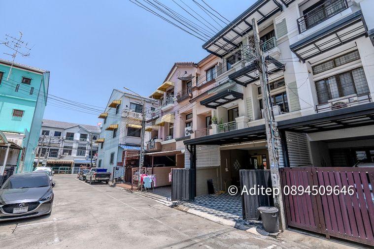 รูป ขายทาวน์โฮม 3 ชั้น บ้านกลางเมือง รัชดา-เหม่งจ๋าย 1 ขนาด 21.9 ตรว. 3 ห้องนอน 4 ห้องน้ำ ทำเลใจกลางเมือง ใกล้ MRT  - รูปที่ 2/20