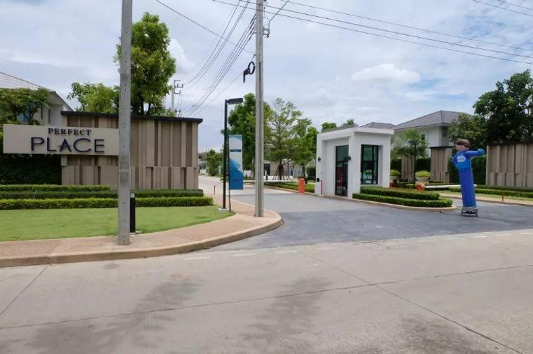 picture House for Sale ​🔥🔥 Special Price at Perfect place Ratchaphruek MD-25083519 - 1/1