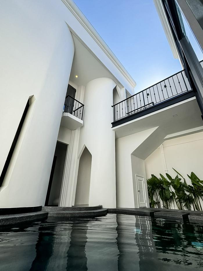 รูป Luxury Pool Villa for Rent in Pratumnak, Jomtien - รูปที่ 14/16