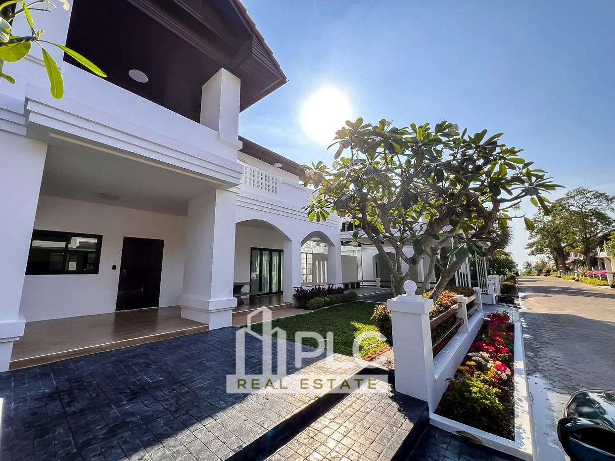 รูป Beachfront Pool Villa for Rent in Na Jomtien - รูปที่ 18/18