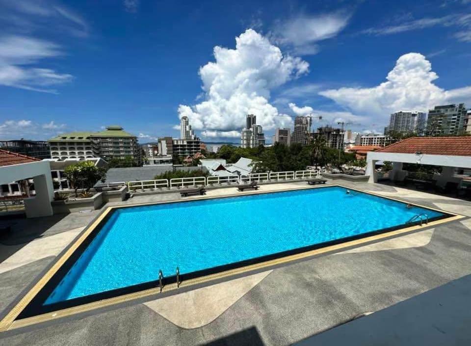 รูป Pattaya Hill Resort 2 Bedroom unit for sale Pratumnak Hill Pattaya - รูปที่ 11/12