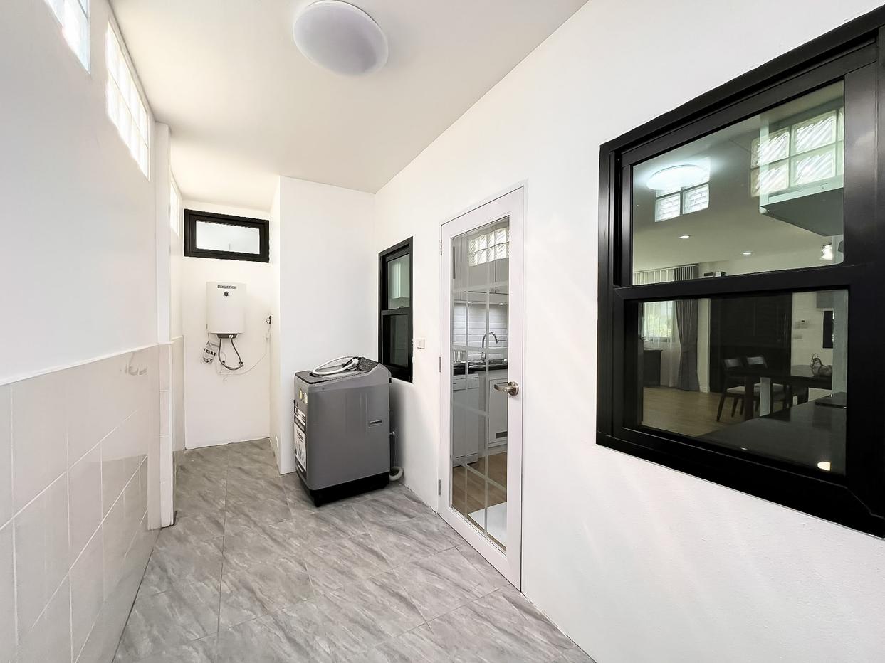 รูป Beachfront Pool Villa for Rent in Na Jomtien - รูปที่ 16/18
