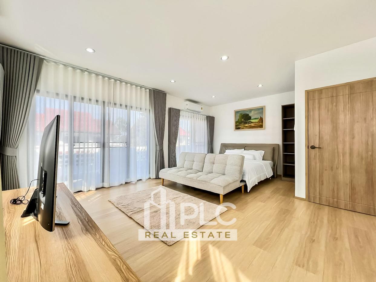 รูป Beachfront Pool Villa for Rent in Na Jomtien - รูปที่ 6/18