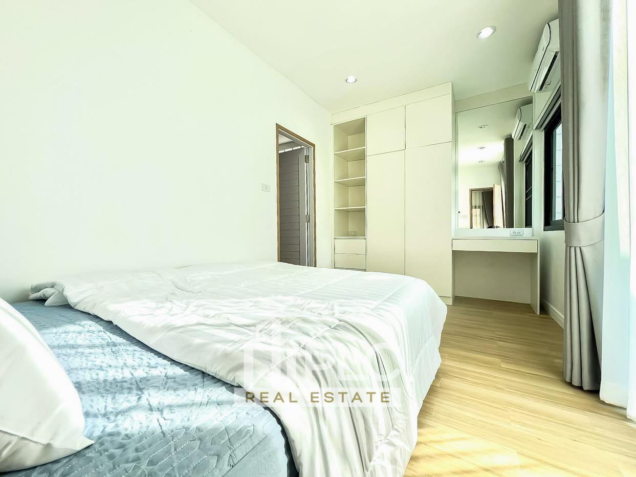 รูป Beachfront Pool Villa for Rent in Na Jomtien - รูปที่ 11/18