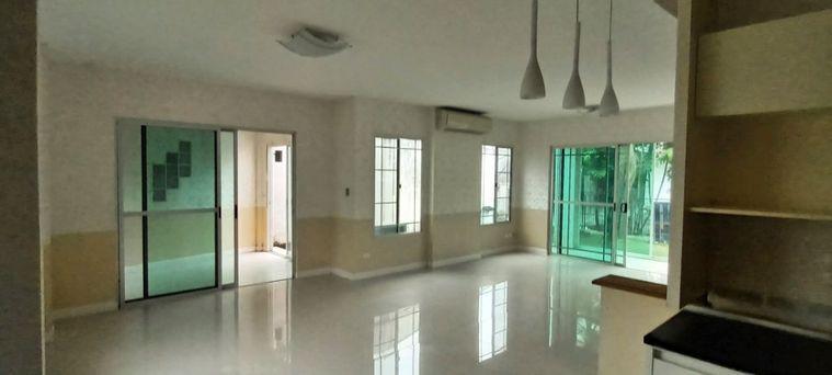 รูป บ้านเดี่ยว 2 ชั้น โครงการ มัณฑนา แจ้งวัฒนะ-ราชพฤกษ์ (หลังริม)ไกล้ MRT สายสีม่วง สถานีบางรักใหญ่  ต.บางพลับ อ.ปากเกร็ด จ.นนทบุรี (ราคา5,000,000 บาท ) - รูปที่ 6/14