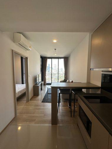 รูป T1514 คอนโดให้เช่า OKA HAUS Sukhumvit 36 (โอกะ เฮาส์ สุขุมวิท 36) ห้องสวย เฟอร์ครบ ราคาพิเศษ  - รูปที่ 9/16