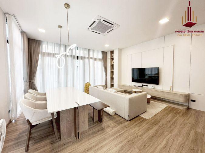 picture ✨ For Rent : PATIO Ratchayothin ✨  💰 Only 100,000 thb/month - 3/13