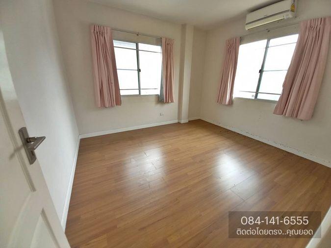 รูป บ้านเดี่ยว 2 ชั้น โครงการ มัณฑนา แจ้งวัฒนะ-ราชพฤกษ์ (หลังริม)ไกล้ MRT สายสีม่วง สถานีบางรักใหญ่ ต.บางพลับ อ.ปากเกร็ด จ.นนทบุรี (ราคา5,000,000 บาท ) - รูปที่ 13/14