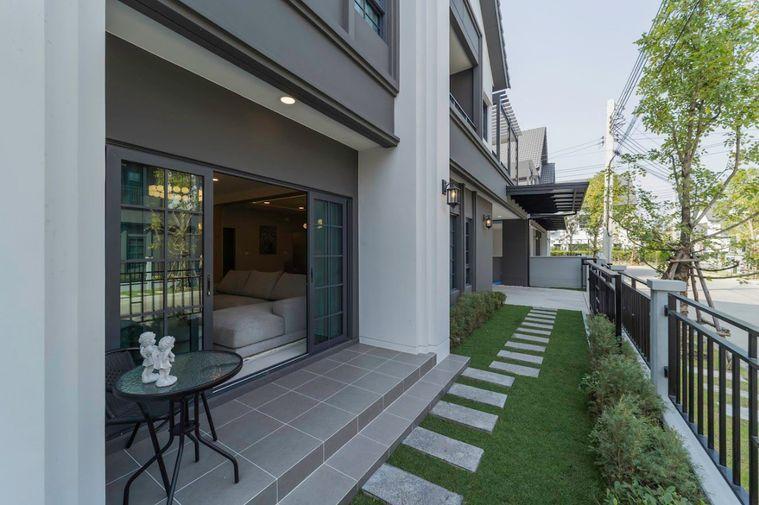 รูป ✅ ✅ Centro Bangna , Luxury House 4 ห้องนอน พร้อมเข้าอยู่ ติดต่อไลน์ @bktasset หรือโทร 095-325-8928 - รูปที่ 18/40